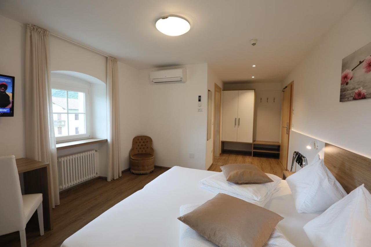 Hotel Stampfer Laives Esterno foto