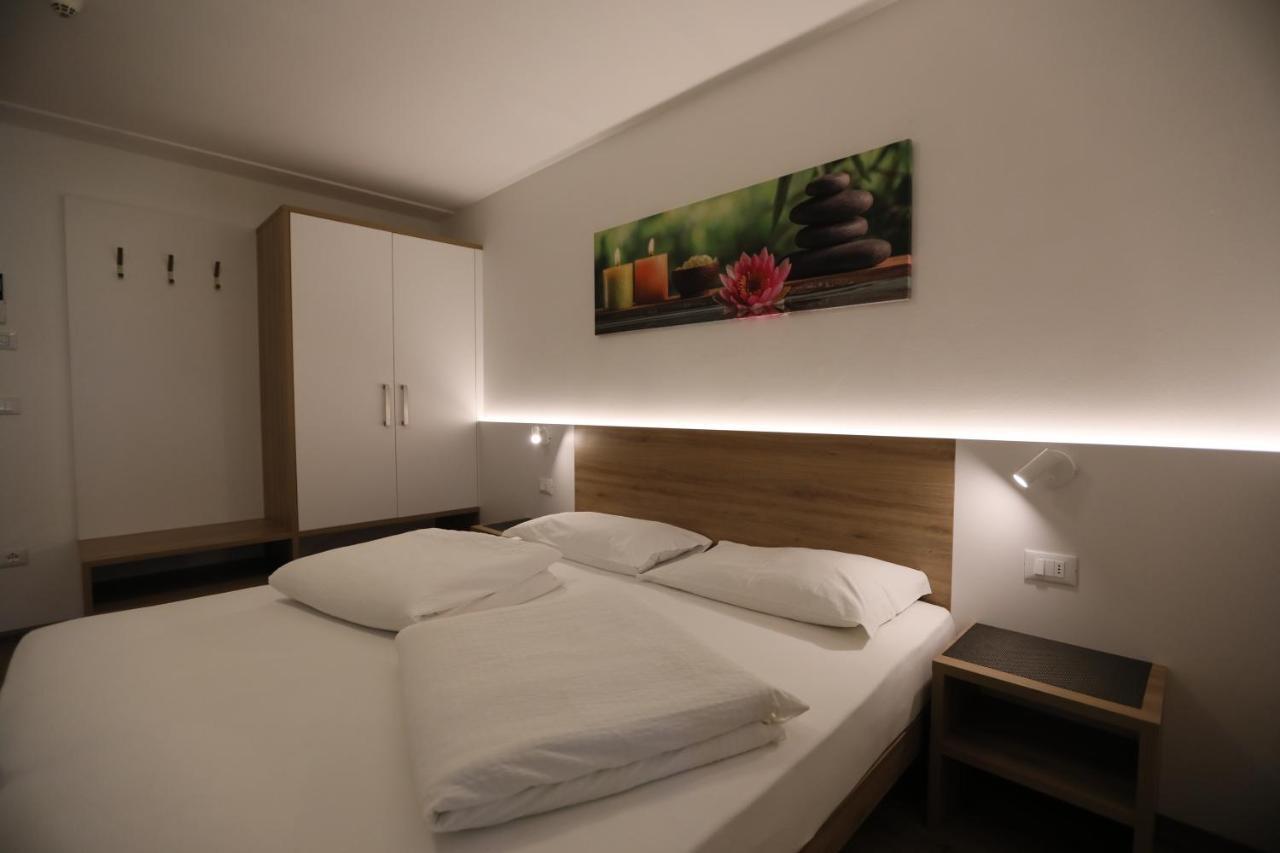 Hotel Stampfer Laives Esterno foto