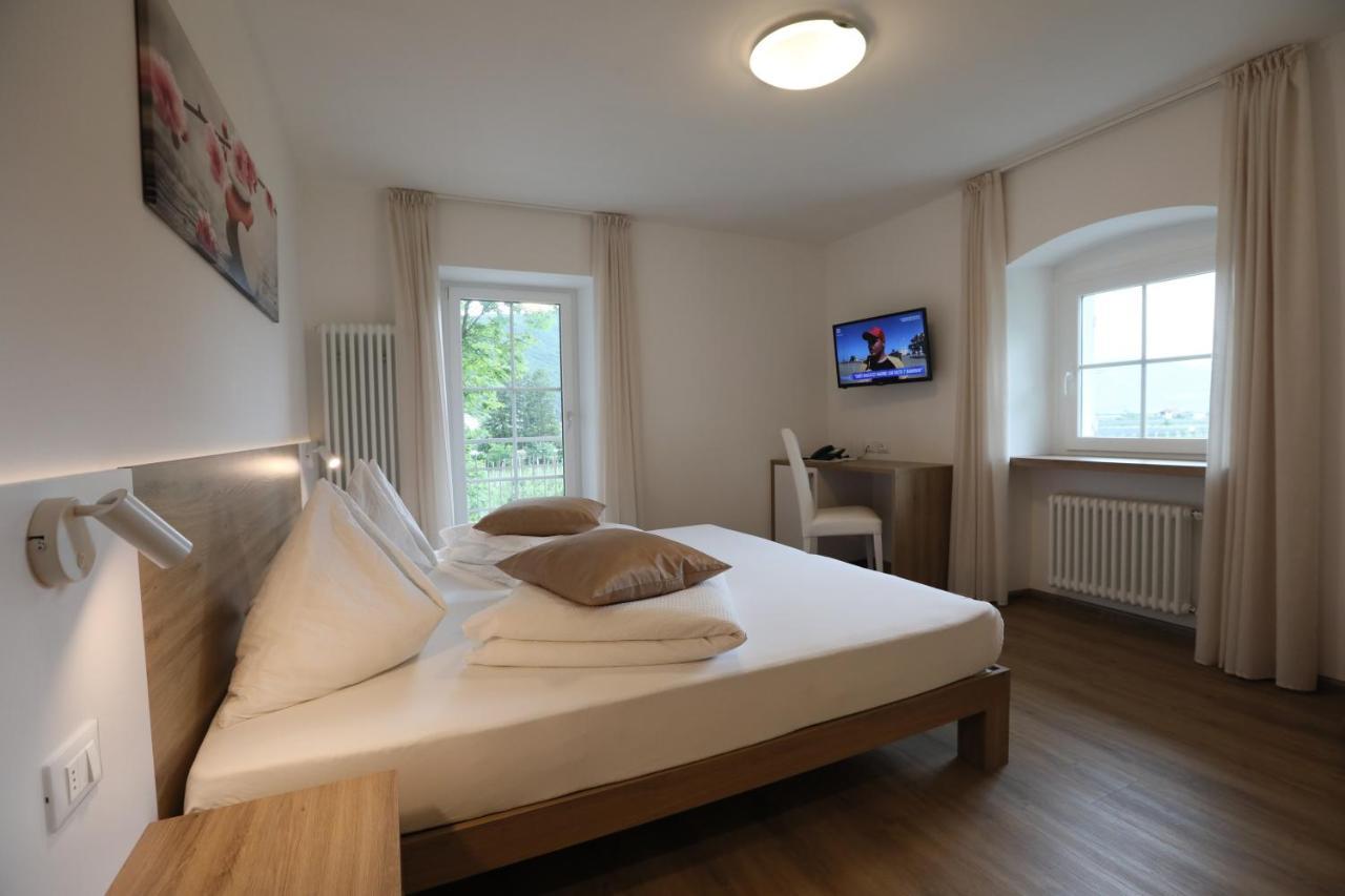 Hotel Stampfer Laives Esterno foto