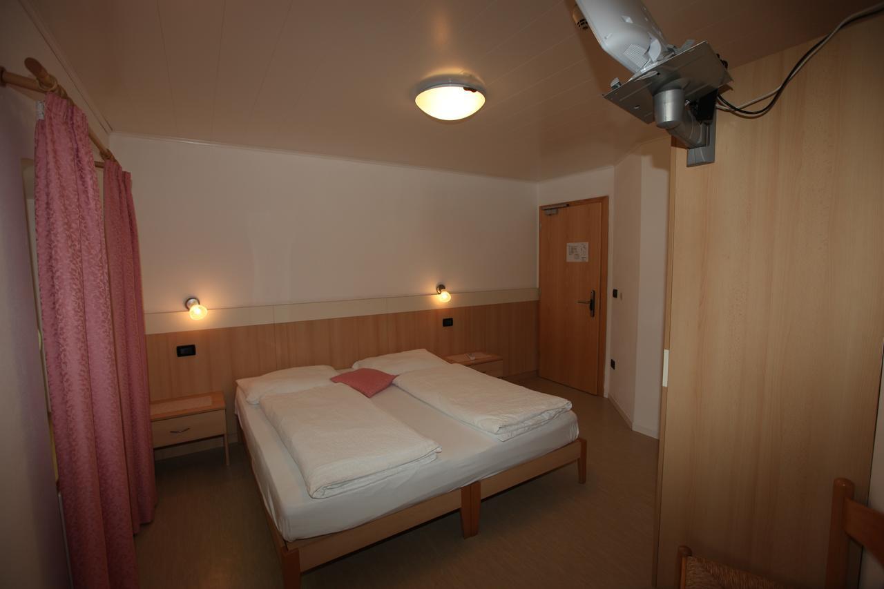 Hotel Stampfer Laives Esterno foto