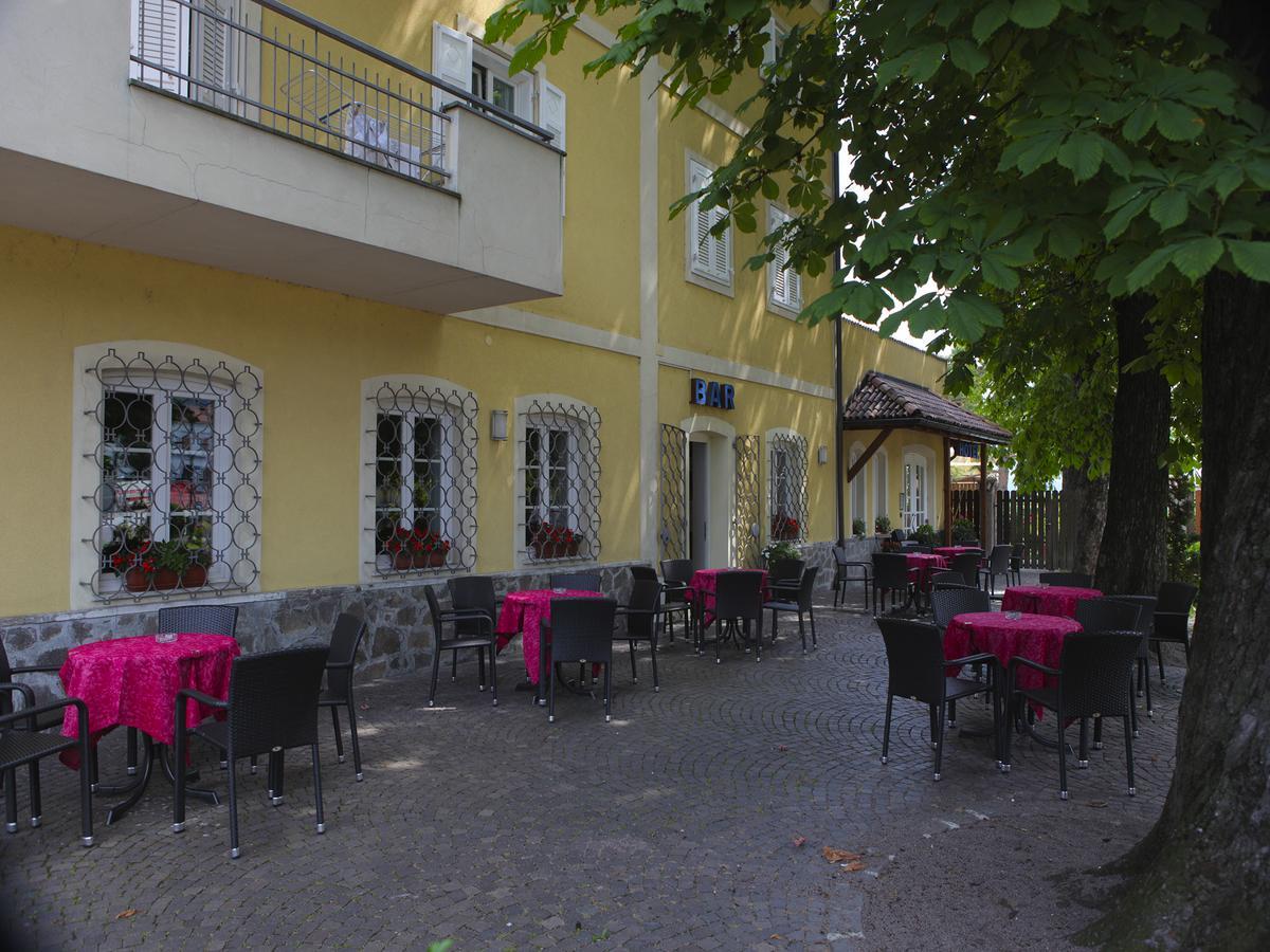 Hotel Stampfer Laives Esterno foto