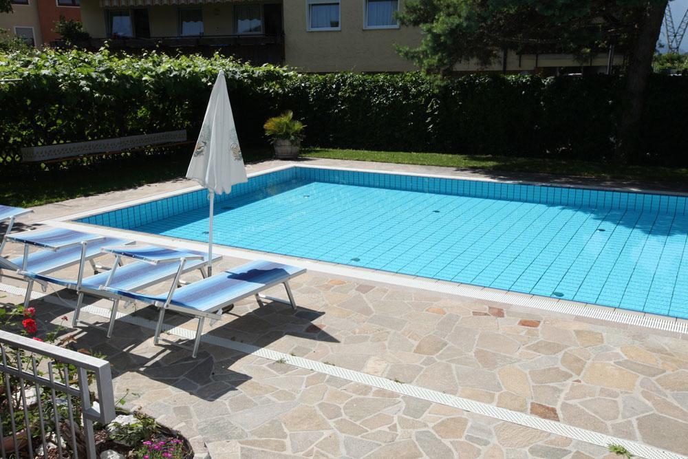 Hotel Stampfer Laives Esterno foto